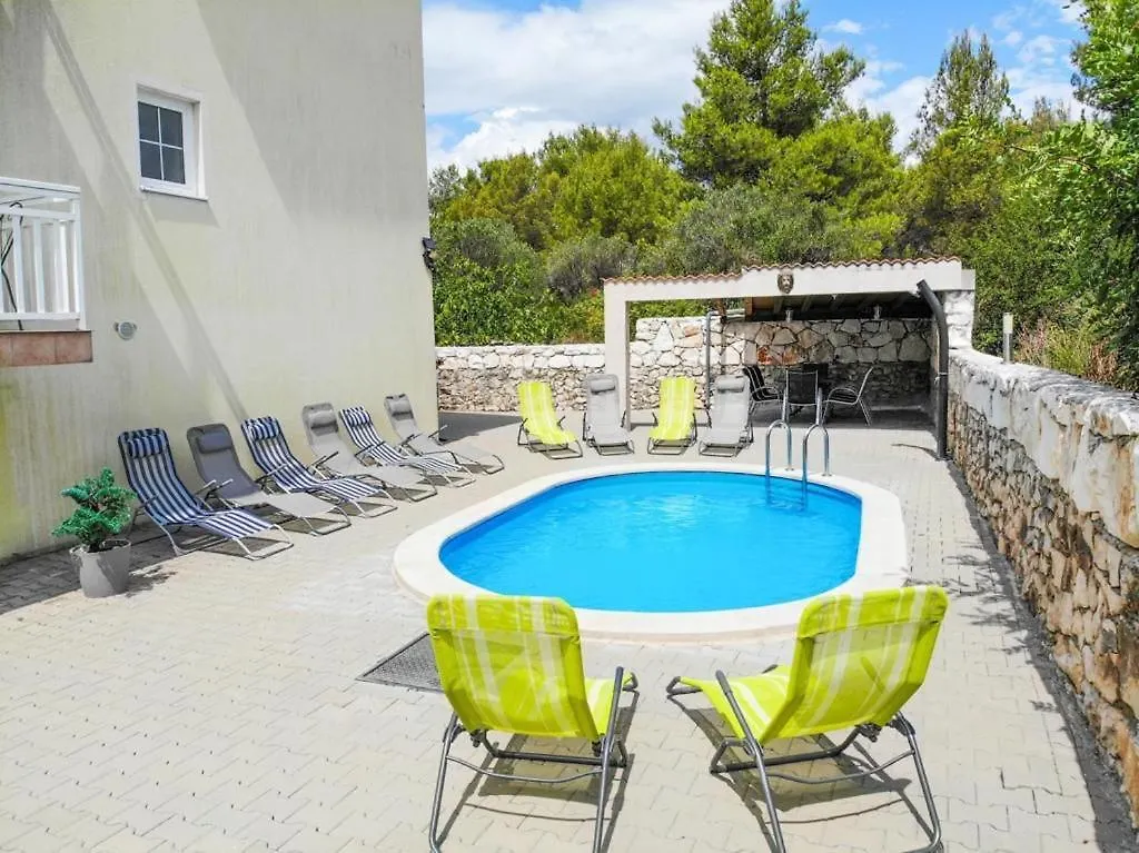 アパート Villa Adriatica トロギール クロアチア